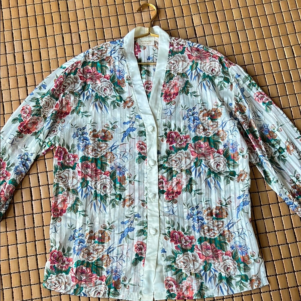 Victoria's Secret Green and Blue 3/4 Sleeve Pleated Button Down